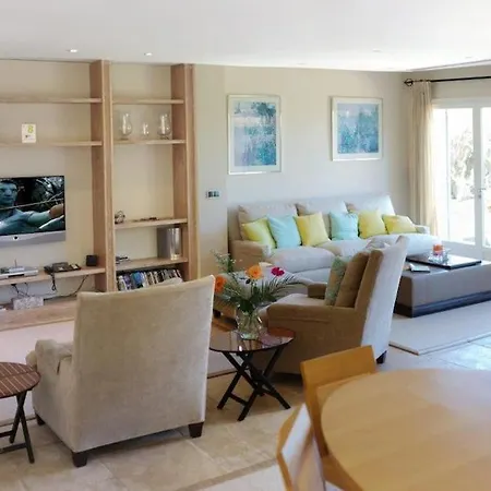 Splendid Near Valbonne Vila *