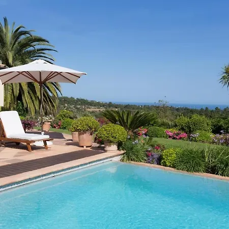 Splendid Near Valbonne Villeneuve-Loubet